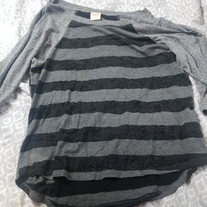 Sparkle black and grey stripped baseball tee